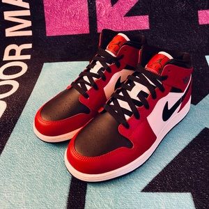 AIR JORDAN 1 "Black Toe"(GS)